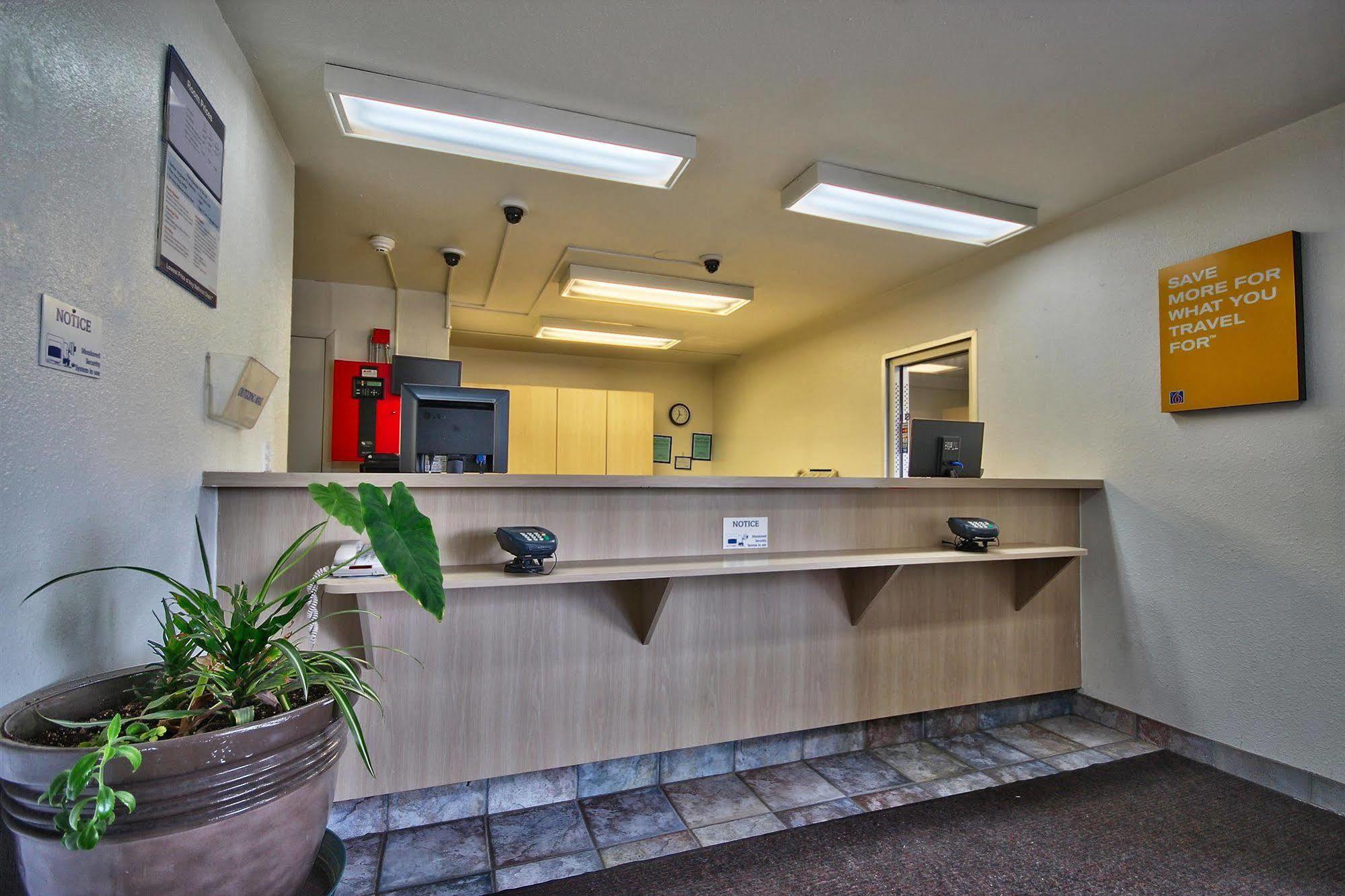 America'S Best Value Inn & Suites-Helena Kültér fotó