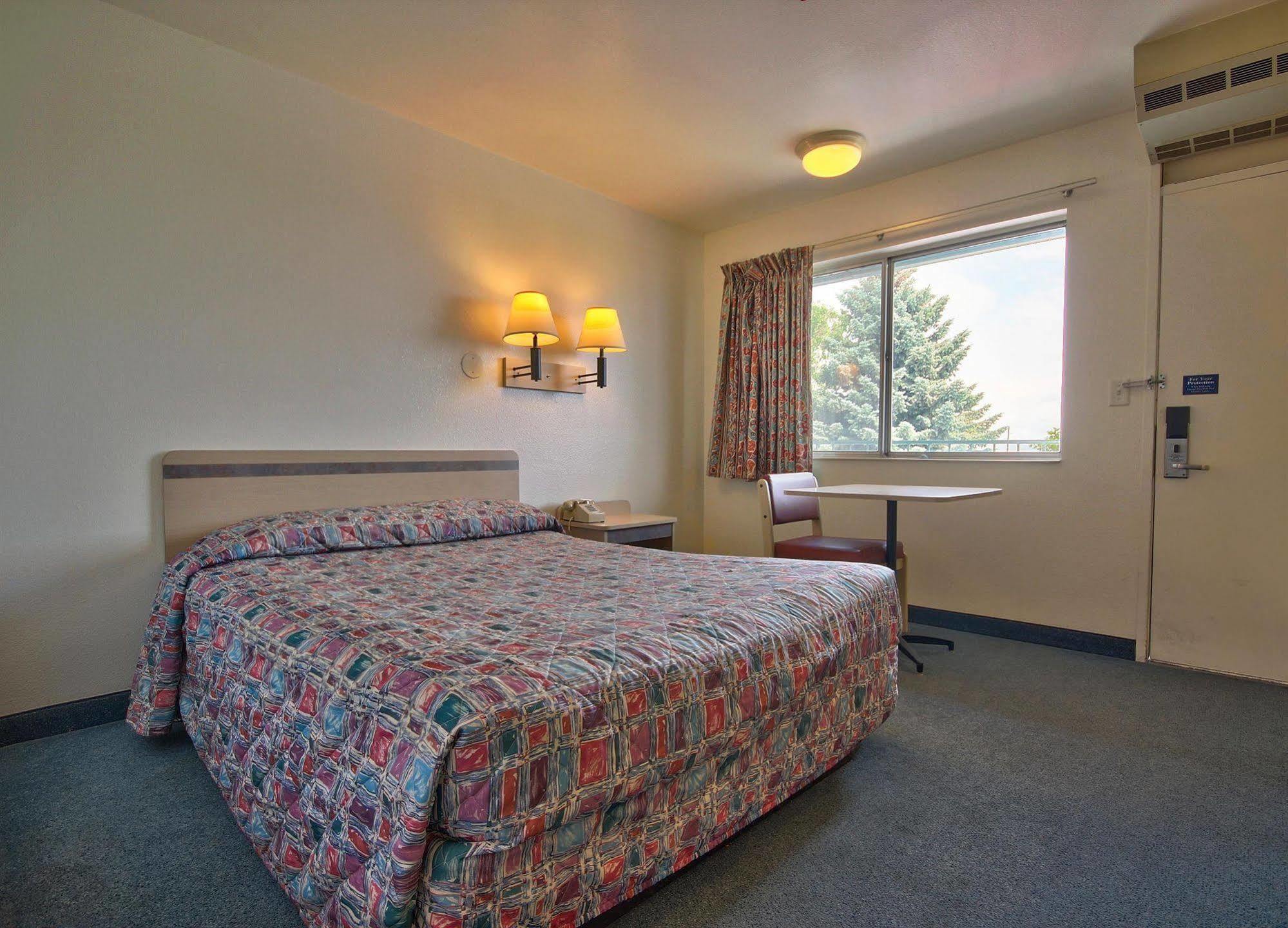 America'S Best Value Inn & Suites-Helena Kültér fotó