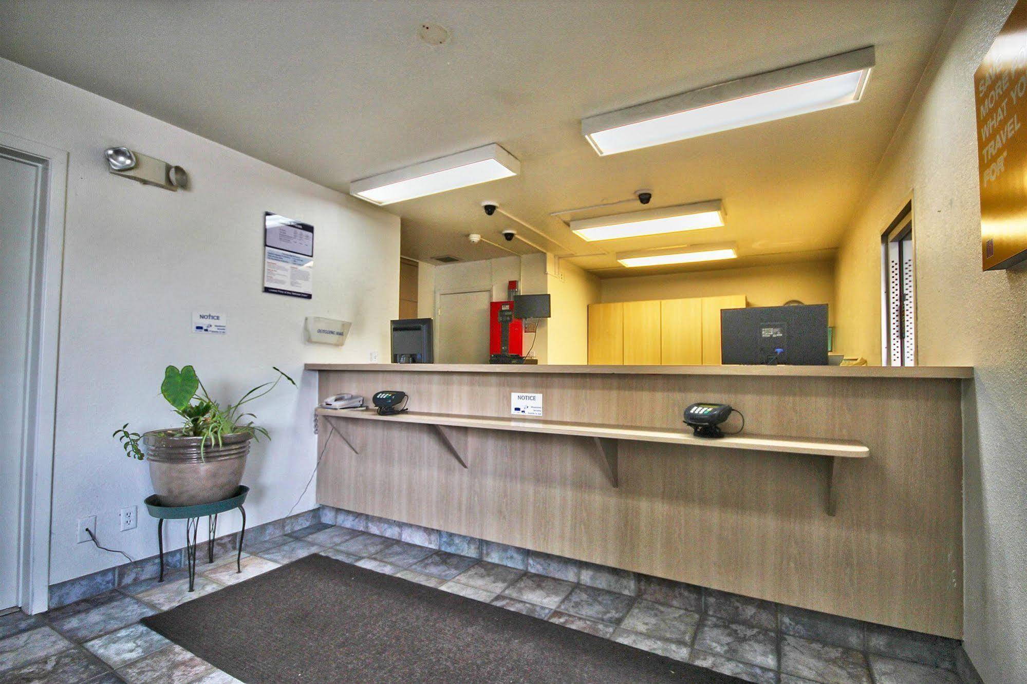 America'S Best Value Inn & Suites-Helena Kültér fotó