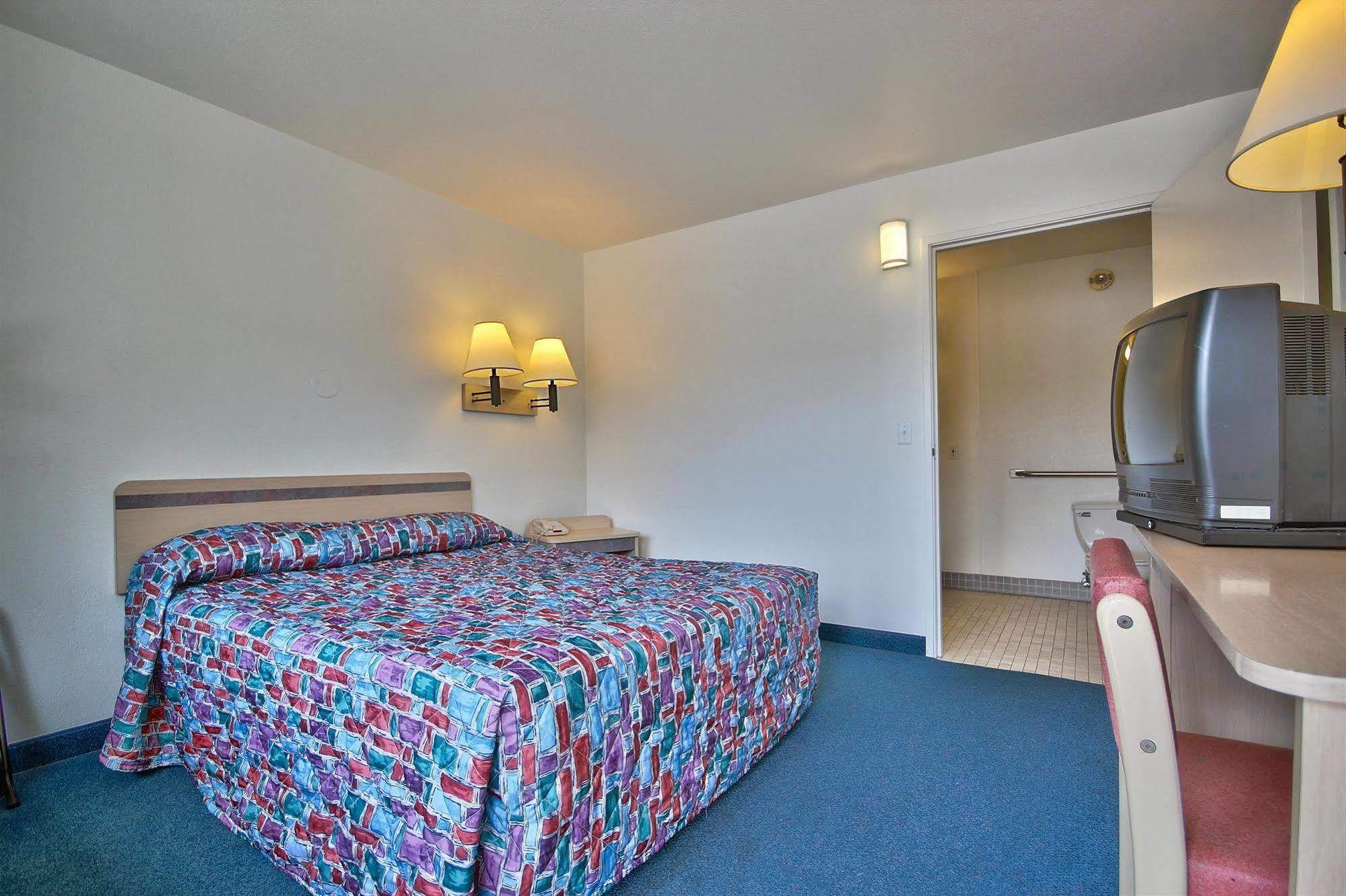 America'S Best Value Inn & Suites-Helena Kültér fotó